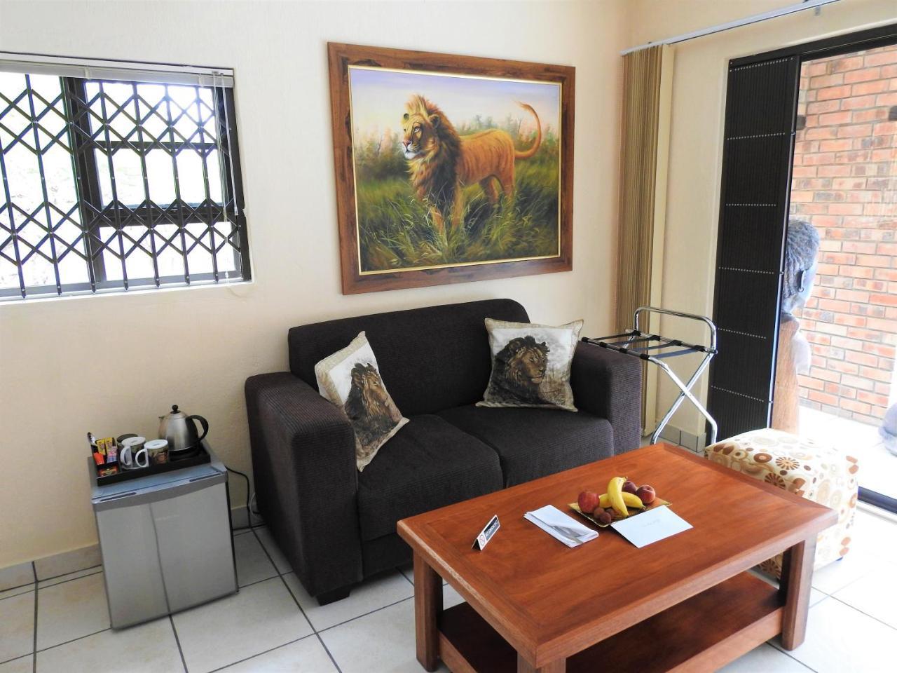 Ubuntu Bed And Breakfast Marloth Park Exterior foto